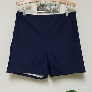 Amiani Women's Sport Short Size S
